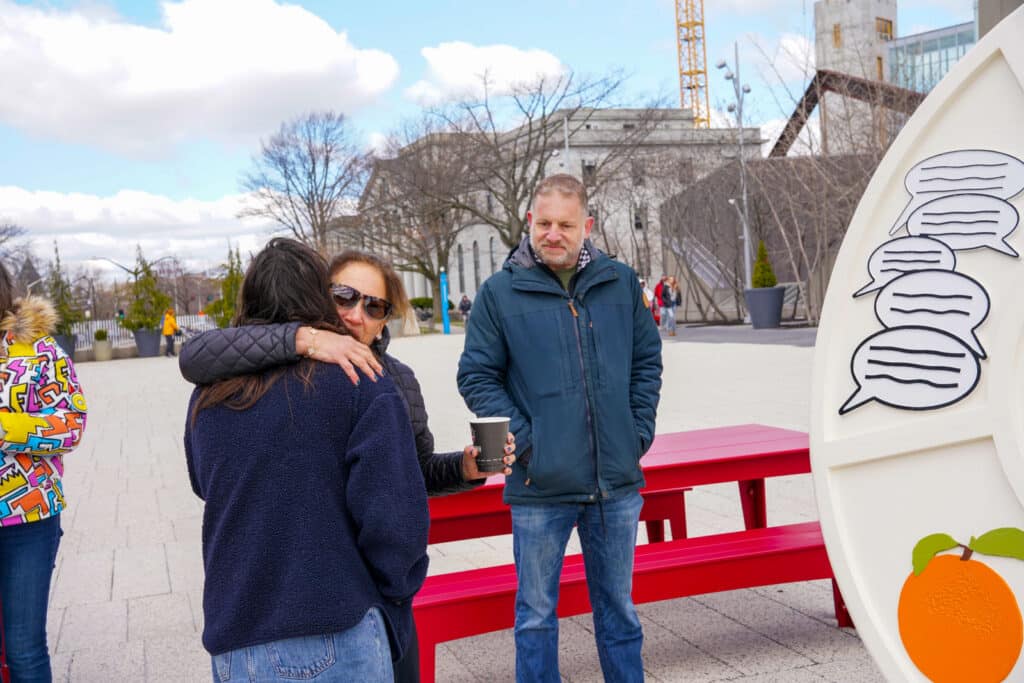 People's Plate Meet The Artist 109