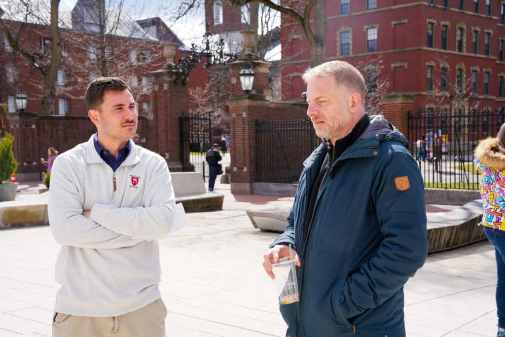 People's Plate Meet The Artist 119