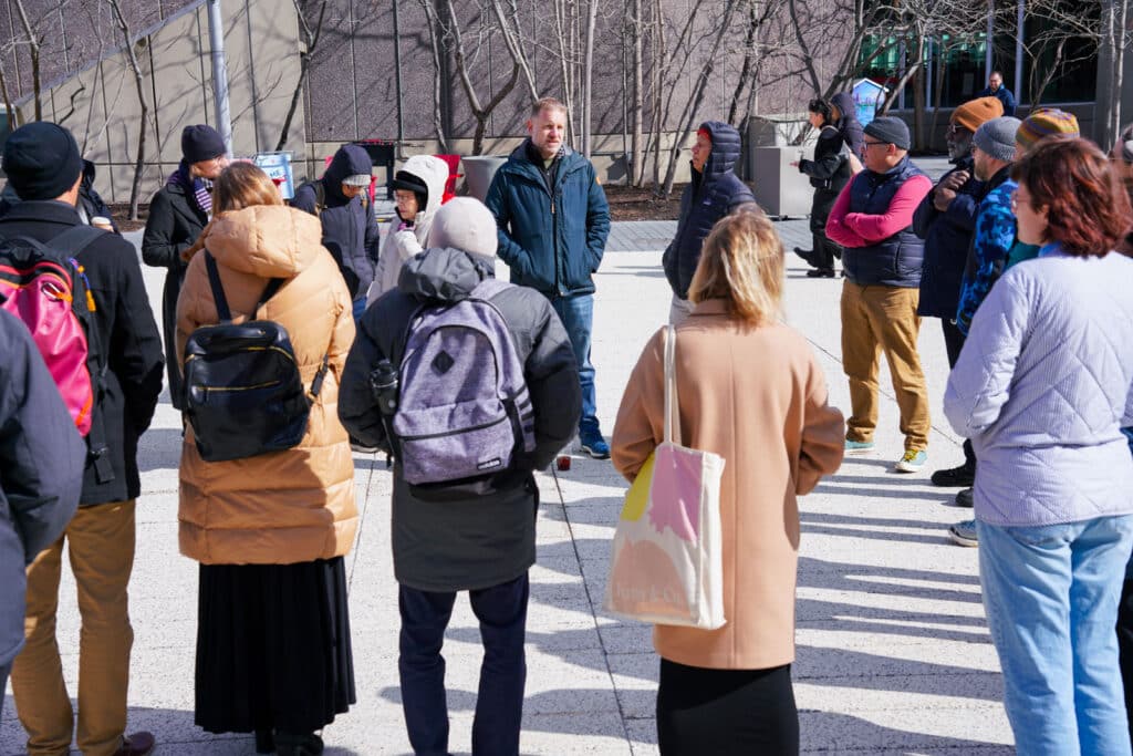 People's Plate Meet The Artist 18