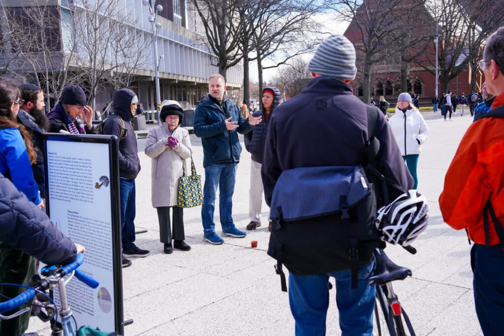 People's Plate Meet The Artist 37