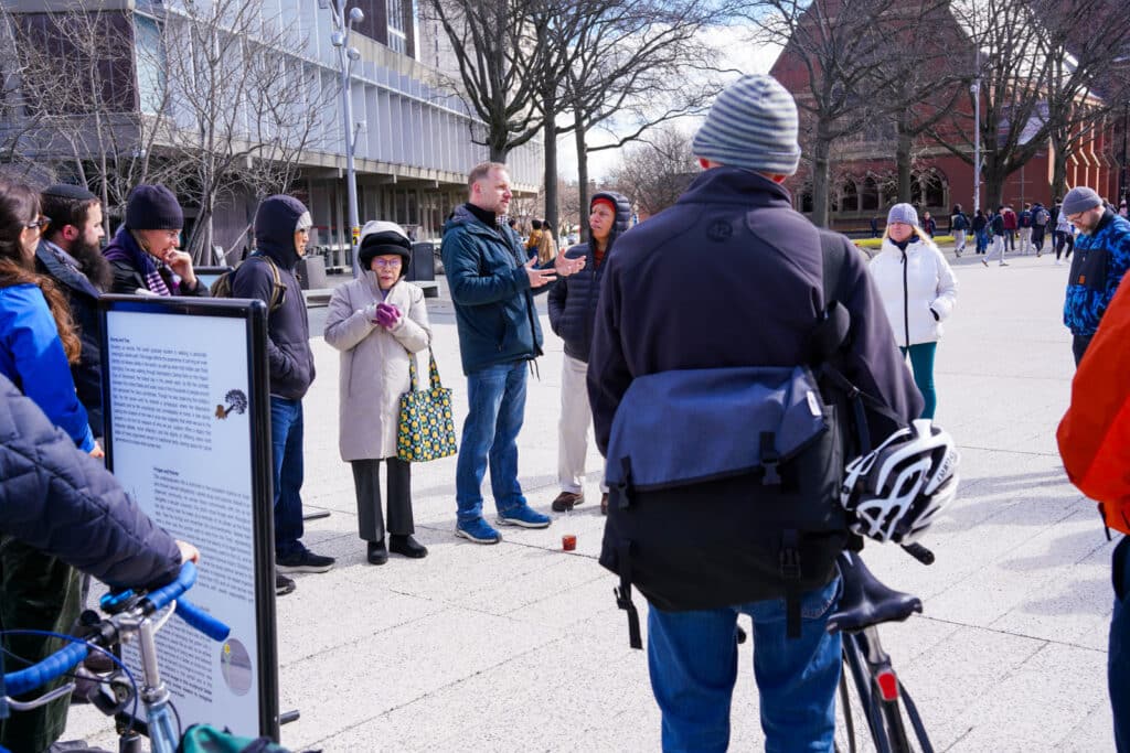 People's Plate Meet The Artist 38