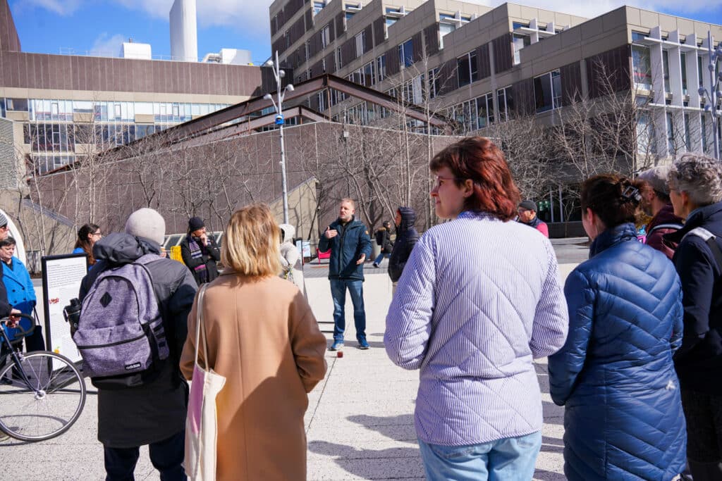 People's Plate Meet The Artist 40