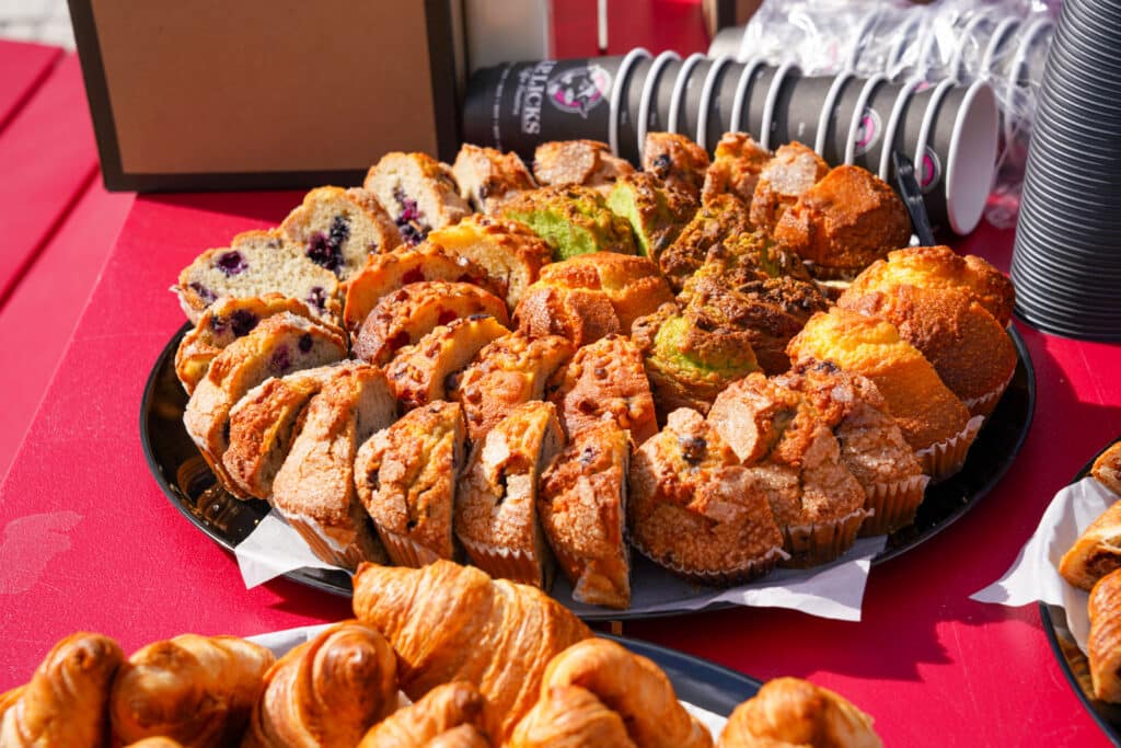 People's Plate Meet The Artist 46