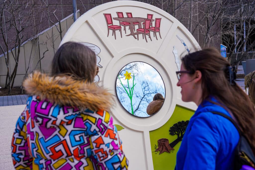 People's Plate Meet The Artist 54