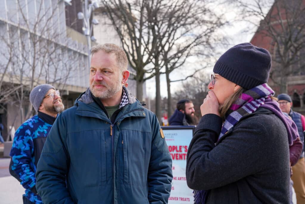 People's Plate Meet The Artist 76