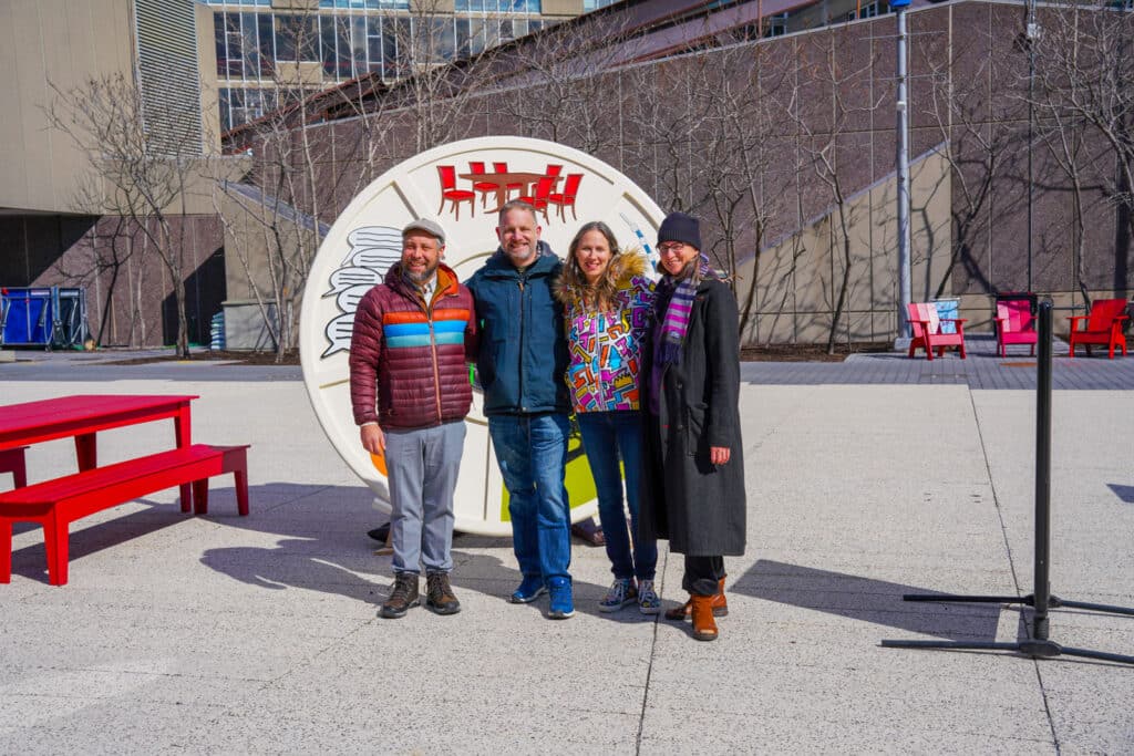 People's Plate Meet The Artist 83